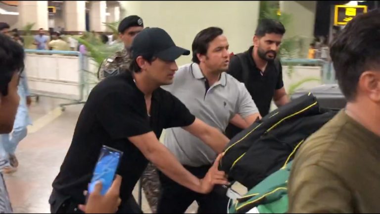 Pakistan Cricket Team arrival at Lahore Airport