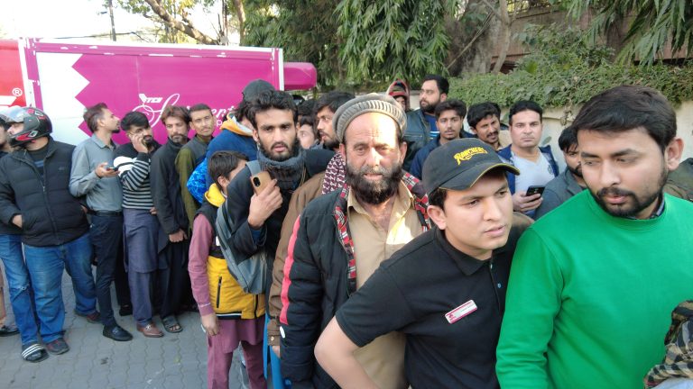 آئی سی سی چیمپئنز ٹرافی میں پاک بھارت میچ کے ٹکٹس حیران کن قیمت میں فروخت