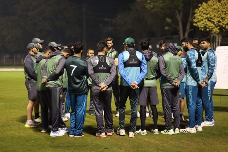 پاکستان کرکٹ ٹیم کا ون ڈے اسکواڈ کل سے لاہور میں ٹریننگ کا آغاز کریں گا،